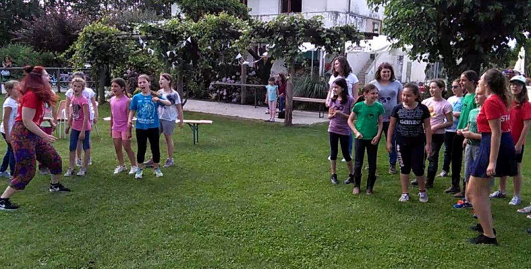 english-camp-2016-pozzoleone-gara-canto